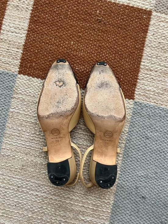 Chanel Slingback Heels - Picture 4 of 7
